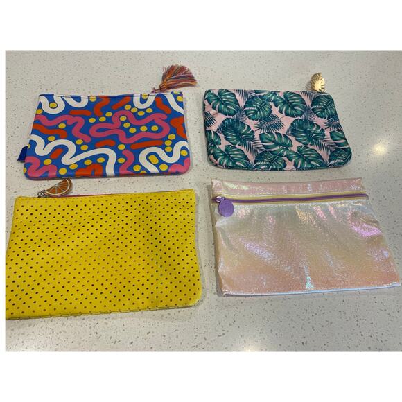 Set Various IPSY Cosmetic Bag - Picture 4 of 6